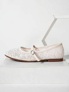 Women's Round Toe Mesh Ballet Flats, Embroidered Floral Design, Elegant Minimalist Breathable Retro Mary Jane Slip-On Style, Fashionable And Comfortable For Daily Wear - Apricot - View 7