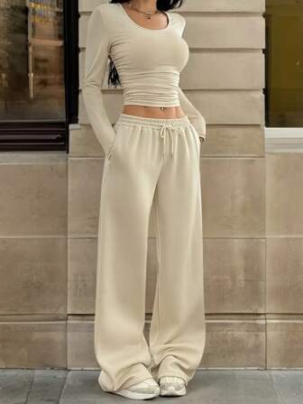 2pcs/Set Women's Casual Solid Color Pleated Round Neck Cropped T-Shirt And Wide Leg Drawstring Waist Pants Set, Stretchy Fabric Easy Care, Suitable For Everyday Casual And Formal Occasions