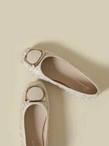 Women's Slip-On Flats, New Wrinkled Soft Leather Breathable Simple Velvet Lining, Suitable For Spring, Autumn, All Seasons, Black Retro Casual Fashion Metal Buckle Soft Bottom Low Heel Comfortable Lady Gentle Style Square Toe Driving Dress Loafers, Plus Size 41-43