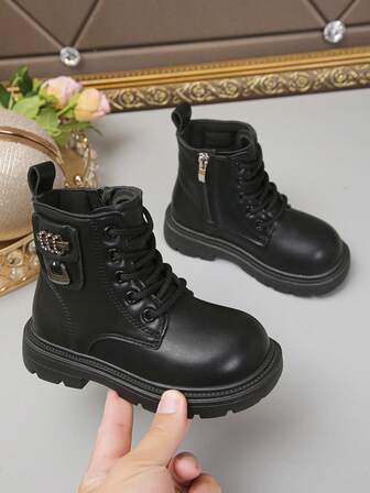 1 Pair Unisex Kids Cute Fashion Boots, Autumn/Winter Diamond Metal Decor Warm College Outdoor Boots, Casual Ankle Boots For All Seasons
