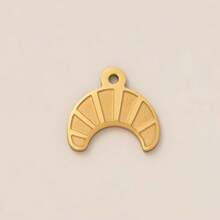 1pc Sweet And Cute New Fashionable Imitation Food Series Chili Mushroom Doughnut Hornbread Cheese Fries Toast Cake Blueberry Stainless Steel Pendant, Electroplated 18K Gold, Suitable For DIY Jewelry, Necklace, Bracelet Accessories, Earrings, Keychains, Bag Accessories, Women's Jewelry Accessories, Wallet Accessories, Small Pendant, Stainless Steel DIY Accessories