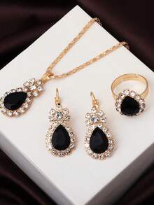 3pcs Jewelry Set: Pendant Necklace, Earrings, Ring With Rhinestones, Fashion Bridal Decoration Set, Suitable For All Seasons, Valentine's Day, Thanksgiving, And Daily Wear - Love - View 2