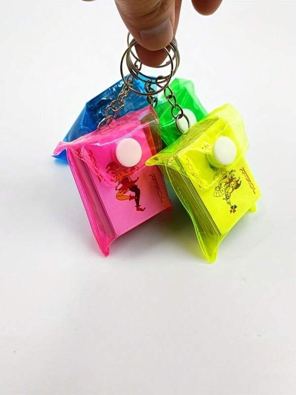 1/2pcs Portable Mini Poker Keychain,Small Board Game Keychain,Fun Keychain,Perfect For Christmas,ThanksGiving,Or Party Games,Random Colors. Bag Charms Car Accessories Teacher Friend Sister Gift Ideas