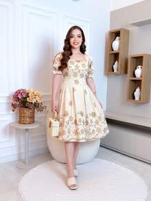 Elegant Viscose Midi Dress With Short Sleeves - Krem - View 1