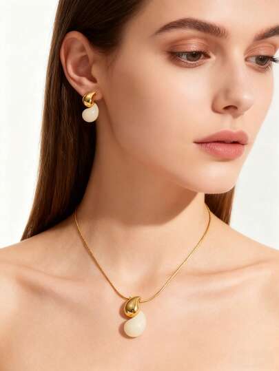 3 قطع طقم قلادة وأقراط من الفولاذ المقاوم للصدأ مطلي بالذهب عيار 18 قيراط بتصميم حياة بحرية، مجوهرات أنيقة ومقاومة للماء مزينة بخرز صناعي وأصداف نجمة البحر، هدية مثالية للنساء والفتيات للاستخدام اليومي أو في عطلات الصيف والشاطئ