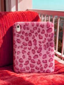 Winter Leopard Print Fluffy IPad Protective Case With Stylus Holder - Fits IPad 10th/11th Gen, New A16 Model (2022/2025), IPad Air 11/Pro 11 & 7th/8th/9th Gen | Cute Girly And Stylish Design, Tablet Desktop Decor | Perfect Gift For Party, Birthday And Holidays