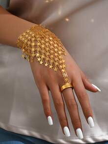 1pc Luxury Elegant Star Tassel Classic Finger Chain Bracelet, Suitable For Women's Party And Banquet Attire