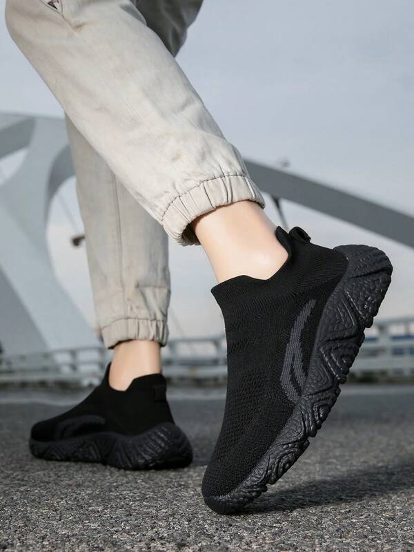 Breathable Mesh Slip-On Casual Shoes, Lightweight Soft Bottom Men Sneakers, Slouchy Comfortable Walking Running Sports Shoes