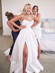 Elegant Sexy High Slit Tube Top Satin Wedding Dress Registry Office Dresses A-Line Bridal Fashion,Evening Party Dress Birthday Party Dress,Romantic Church Ceremony Wedding Dress,Suitable For Wedding,Dating,Party,Singles' Party,Vacation,Formal Occasions,Dinner Dress,Prom Dress,Homecoming Dress,Cocktail Party,Wedding Guest Dress,Graduation - trắng - Xem 3