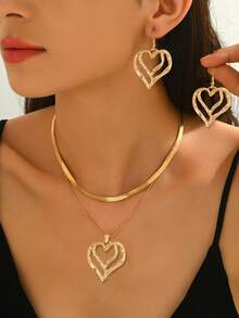 2件套极简项链+耳环首饰套装，时尚镂空双层心形吊坠，金属蛇骨链项链，多层锁骨链，适合日常、休闲、派对、情人节礼物、小众配饰