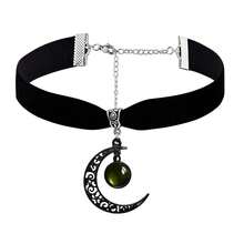 Rrdaily Gothic Moon Crystal Necklace Punk Style Moon Pendant Necklaces Vintage Black Crescent Necklace Dark Gothic Necklaces Costume Jewelry New Year Jewelry For Women{Inchcolor_nameinch:InchGreen1inch} - 綠色1 - 查看 2