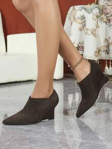 Sapatos femininos plataforma slip-on, sapatos femininos plataforma slip-on com elástico marrom - Castanho - Ver 4