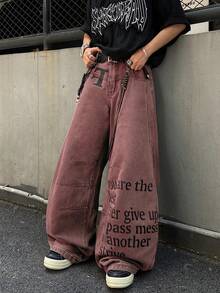 1件 Infinite Jeans 美国休闲品牌拼接男士个性化印花喇叭裤，宽松舒适的街头风阔腿裤（不含腰带和配饰） - 紅色 - 查看 2