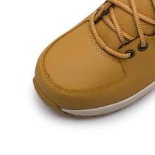 Nike 男式网球鞋 MANOA LEATHER，天然皮革鞋面耐用，泡沫中底轻盈缓震，橡胶外底耐用抓地力强，黄色 HF7095-700 - 草垛黃/草垛黃/絲絨棕/樺樹黃 - 查看 8