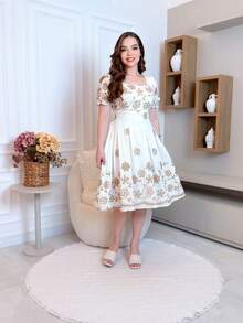 Elegant Viscose Midi Dress With Short Sleeves - White - View 1