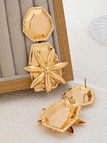 2 piezas Pendientes de aro florales asimétricos exagerados y creativos, adecuados para uso diario y de fiesta de mujeres