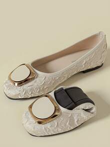 Women's Slip-On Flats, New Wrinkled Soft Leather Breathable Simple Velvet Lining, Suitable For Spring, Autumn, All Seasons, Black Retro Casual Fashion Metal Buckle Soft Bottom Low Heel Comfortable Lady Gentle Style Square Toe Driving Dress Loafers, Plus Size 41-43