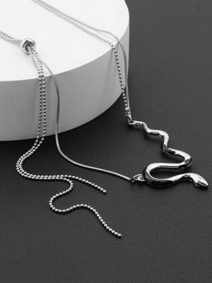 Vielseitiges Nischen-Design Hochwertige Schlangenkette Halskette für Frauen, zarte Schlüsselbein-Kette, geeignet als Geburtstags- oder Feiertagsgeschenk