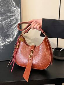 Geantă mică texturată la modă pentru femei, geantă de umăr cu mâner superior vintage nouă de toamnă/iarnă, geantă versatilă în formă de semilună cu pandantiv