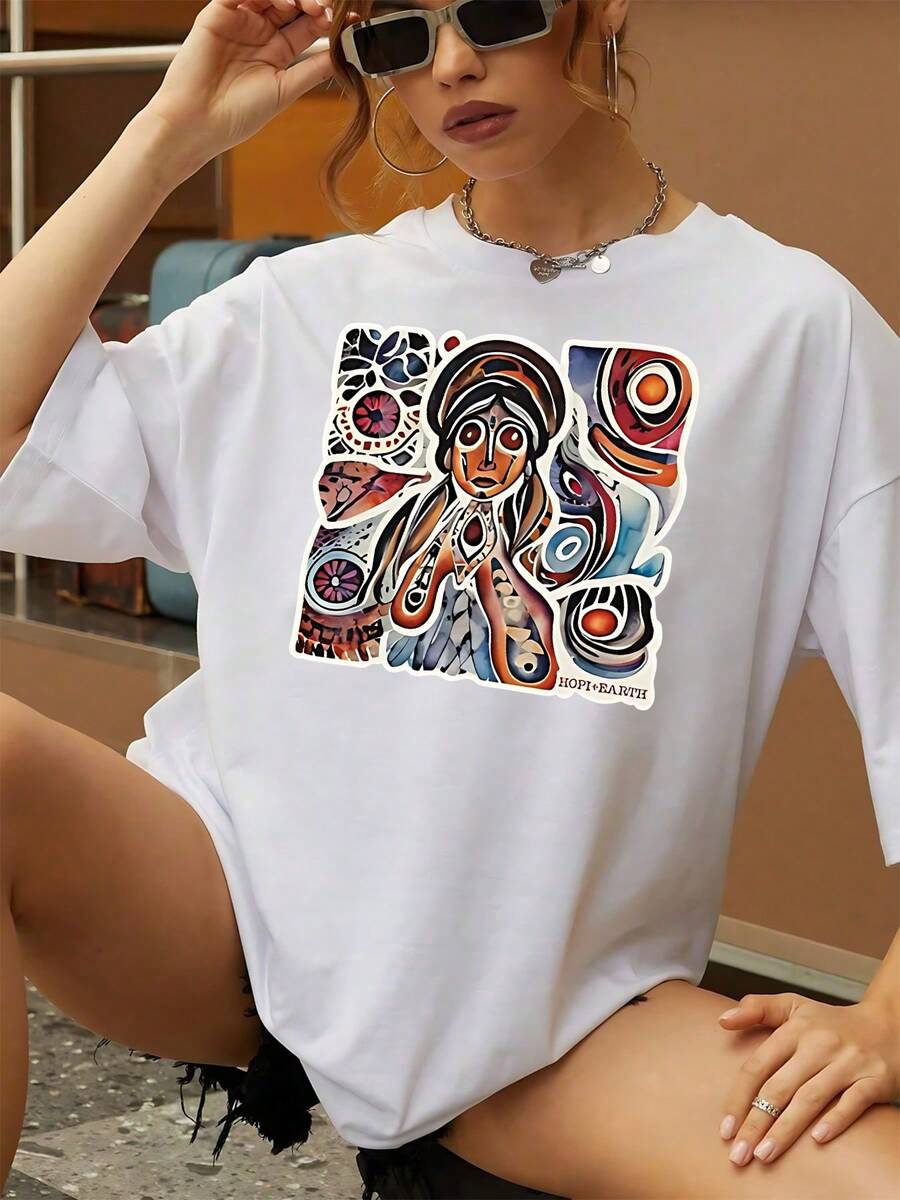 Camiseta de mujer con estampado de arte abstracto, camiseta gráfica de diseño único, top casual de manga corta para mujer, ropa diaria elegante y cómoda, camiseta de colores brillantes y patrón intrincado para la mujer moderna, camiseta de arte de gran tamaño - Blanco - Ver 1