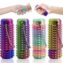 1 móc khóa gai in 3D, đồ chơi giảm căng thẳng kích thích giác quan, tạo cảm giác tích cực, giảm đau, đồ chơi giảm stress cho người lớn, con lăn massage màu gradient, thiết kế thoáng khí, thiết kế mô-đun giúp thư giãn cơ bắp và giảm căng thẳng, món quà hoàn hảo để giảm stress và thư giãn giác quan, cũng là món quà độc đáo dành cho bạn bè. - Nhiều màu - Xem 5