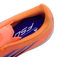 Adidas 男女款 F50 LEAGUE TF 足球鞋，常规款，纤维皮鞋面，EVA 中底，橡胶外底，橙色，JH7723 - 橙/亮藍/白 - 查看 6