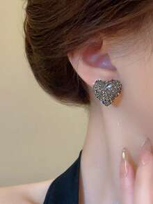 1 对优雅奢华水钻镶嵌心形设计耳环，适合女性日常、派对、舞会、节日穿着 - 黑灰色 - 查看 6
