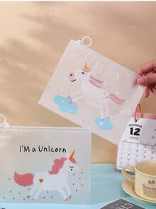 Bolsa de embalaje de unicornio de dibujos animados, bolsa ziplock esmerilada de PE con anilla para tirar, estuche para lápices, papelería para estudiantes, bolsa de almacenamiento para lápices de cejas