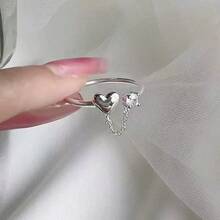 1 pieza Anillo elegante y minimalista con cadena, corazón y borla, adecuado para el uso diario de las mujeres