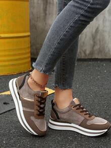 Sneaker da donna con zeppa comoda e alla moda, slip-on antiscivolo, con patchwork in strass, piattaforma, leggere e casual, decorate con strass - Castano - Visualizzare 6