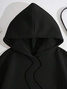 Lucky, Collegiate, Varsity, St Patrick's Day, Shamrock Hoodie - Long Sleeve, Knit Fabric, Relaxed Fit, Full Size, Fashionable Graphic Print, Perfect For Casual Outings And Daily Wear,Fall Hoodies,Men's Fall Clothes,Street Wear,Halloween,Mens Hoodies,Y2k Clothes,Jesus Hoodie,Thanksgiving Day,Nightmare Before Christmas,Christmas - 黑色 - 查看 4
