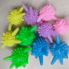 1 件洗衣球，洗衣机清洁球，魔术 PVC 摩擦去污防缠绕衣物保护洗球 - 彩色 - 查看 3