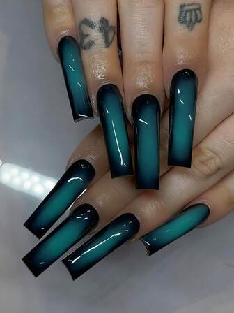Elevate Your Style With 24pcs Medium Square Shape Press On False Nails Vintage Autumn/Winter Dark Green Ombre Nail Tips Elegant And Sophisticated Black Ombre Green Nails Full Cover False Nails For Women And Girls Includes 1sheet Adhesive Tabs & 1pc Mini Fils Strip Jelly Gel Random Shipment