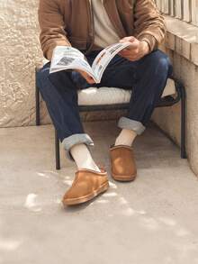 Men's Fuzzy Cozy Slippers – Genuine Suede, Indoor/Outdoor, Comfy Winter Footwear With Memory Foam And Furry Lining - 紫紅色 - 查看 3