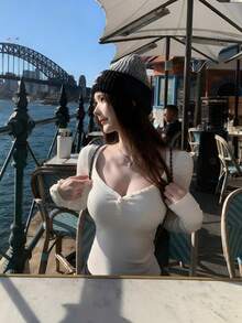 Women's Fitted Crew Neck Long Sleeve T-Shirt, Thermal Lined, Autumn/Winter - White - View 4