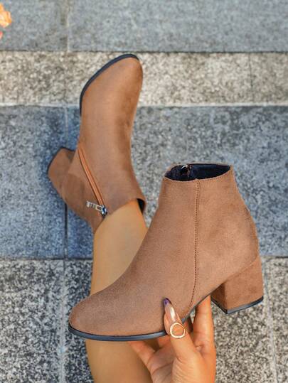 Plus Size Women's Outdoor Casual Minimalist Side Zipper Chunky Heel Round Toe Black Ankle Boots, High Heel Short Boots, Office Worker Winter Boots, Fashion Booties