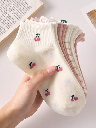 5 pares de meias curtas antiderrapantes femininas com estampas de cereja rosa e morango, adequadas para todas as estações