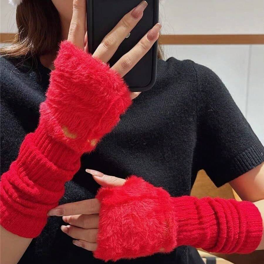 Cute Women's Gloves For Winter - Knitted Arm Warmers With Slouchy Cuffs, Long Thermal Sleeves - 紅色水貂毛愛心針織袖套 - 查看 1