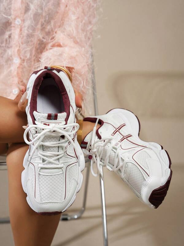 1 Pair Women's Shiny Patchwork Lace-Up Casual Sneakers, Breathable Odor-Resistant Chunky Outdoor Shoes, All Season, Plus Size