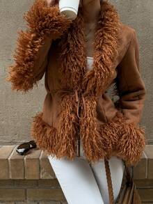 Brązowa kurtka damska SOLTRB z futra syntetycznego w stylu vintage, idealna na wakacje i sylwestra - Brązowy - Zobacz 3