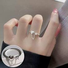 1 pieza Anillo elegante y minimalista con cadena, corazón y borla, adecuado para el uso diario de las mujeres