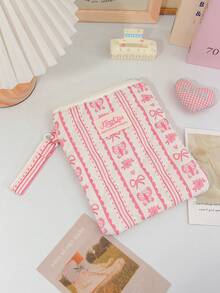 1Pc Floral Print Quilted Cute 6 6.8 7 Inch E-Reader Sleeve Storage Bag Kindle Accessories Ladies Accessories Phone Bag SA569P Carrying Case Protective Pouch For Kindle Paperwhite 2024 1/2/3/4/5/6E-Book Reader Storage Bag ,6-7inch E-Reader Sleeve For Kindle/Boox/Kobo Carrying Case Digital Protective Pouch For Student For School Daily Use E-Reader Storage Bag Travel Essentials Dorm Essentials Gift For Friends,Teachers Christmas/New Year's Gift - Multicolor - View 15