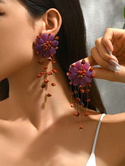 2pcs Elegant Vintage Exaggerated Sexy Bohemian Red Heart Wave Flower Shape DIY Handmade Stones, Seashells, Imitation Jade Resin Asymmetrical Tassel Pendant, Gold Tone Stud EarrinFaux Pearlearl Resin Flower Tassel Earrings, Suitable For Sexy Party, Holiday, Valentine's Day Gift. Due To Natural Materials And Handmade, Slight Variations In Size, Shape And Weight Are Normal.