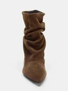 女士棕色尖头褶裥短靴，绒面革中筒靴，猫跟，2025秋冬季，派对 - 棕色 - 查看 3