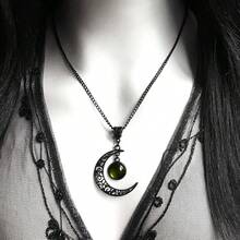 Rrdaily Gothic Moon Crystal Necklace Punk Style Moon Pendant Necklaces Vintage Black Crescent Necklace Dark Gothic Necklaces Costume Jewelry New Year Jewelry For Women{Inchcolor_nameinch:InchGreeninch} - 綠色 - 查看 3