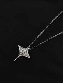 1pc 18K Gold Plated Ocean Series Whale & Manta Ray Shaped Pendant Necklace, Ocean Beach Style Rhinestone Embedded Fish Tail Clavicle Chain - Multicolor - View 5