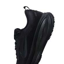 Nike Giày chạy bộ nữ VOMERO 18 GTX, Thân giày bằng vải, Mềm mại & Thoáng khí, Đệm mút ZoomX & Khả năng giảm sốc, Màu đen HQ7002-001 - Đen/Xám - Xem 7