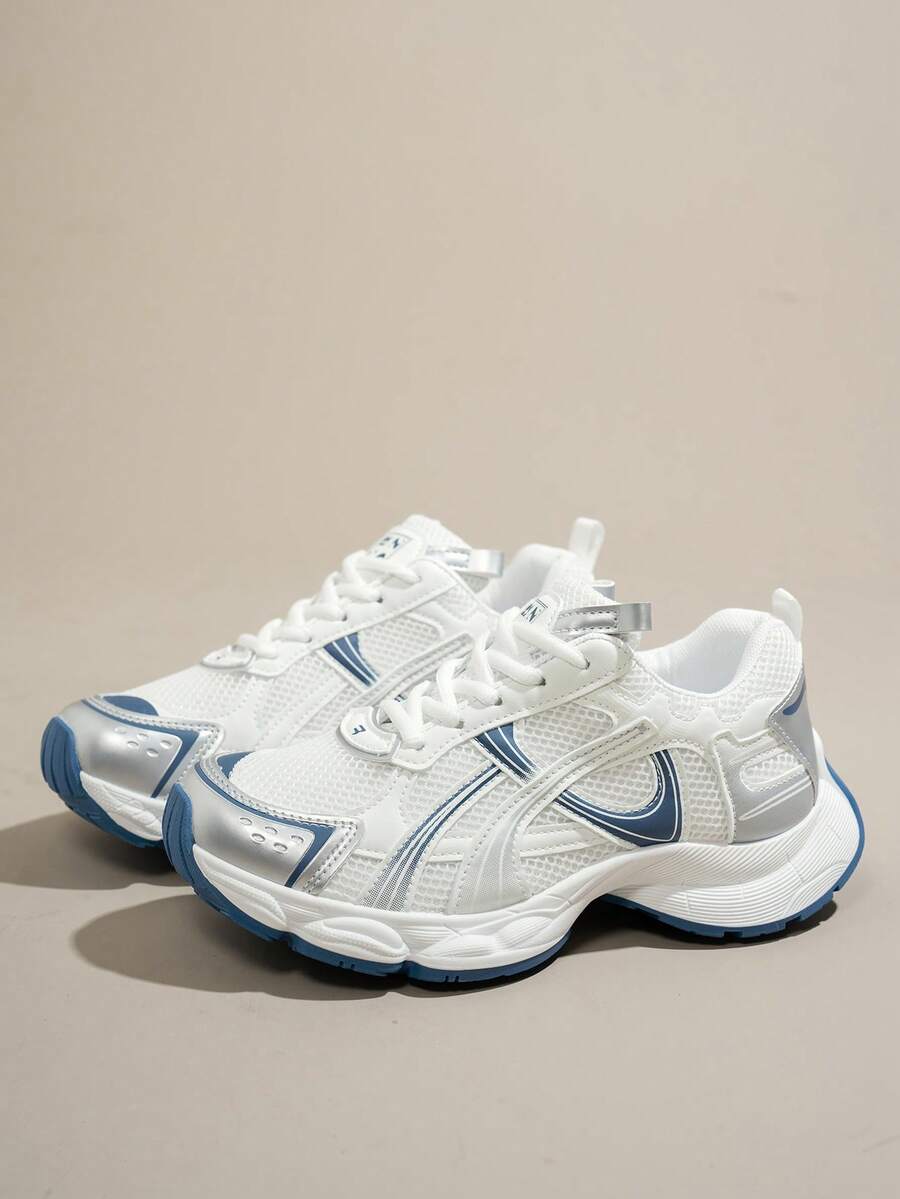 女士春秋新款休闲厚底运动鞋，网眼透气厚底坡跟休闲鞋，轻便百搭时尚系带白/灰色休闲运动鞋，适合所有季节