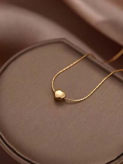 1pc Elegant & Delicate 18K Gold Plated Stainless Steel Heart Shaped Pendant Necklace, Suitable For Women To Wear At Banquets Or As A Gift For Mother, Christmas, New Year, Birthday, Valentine's Day