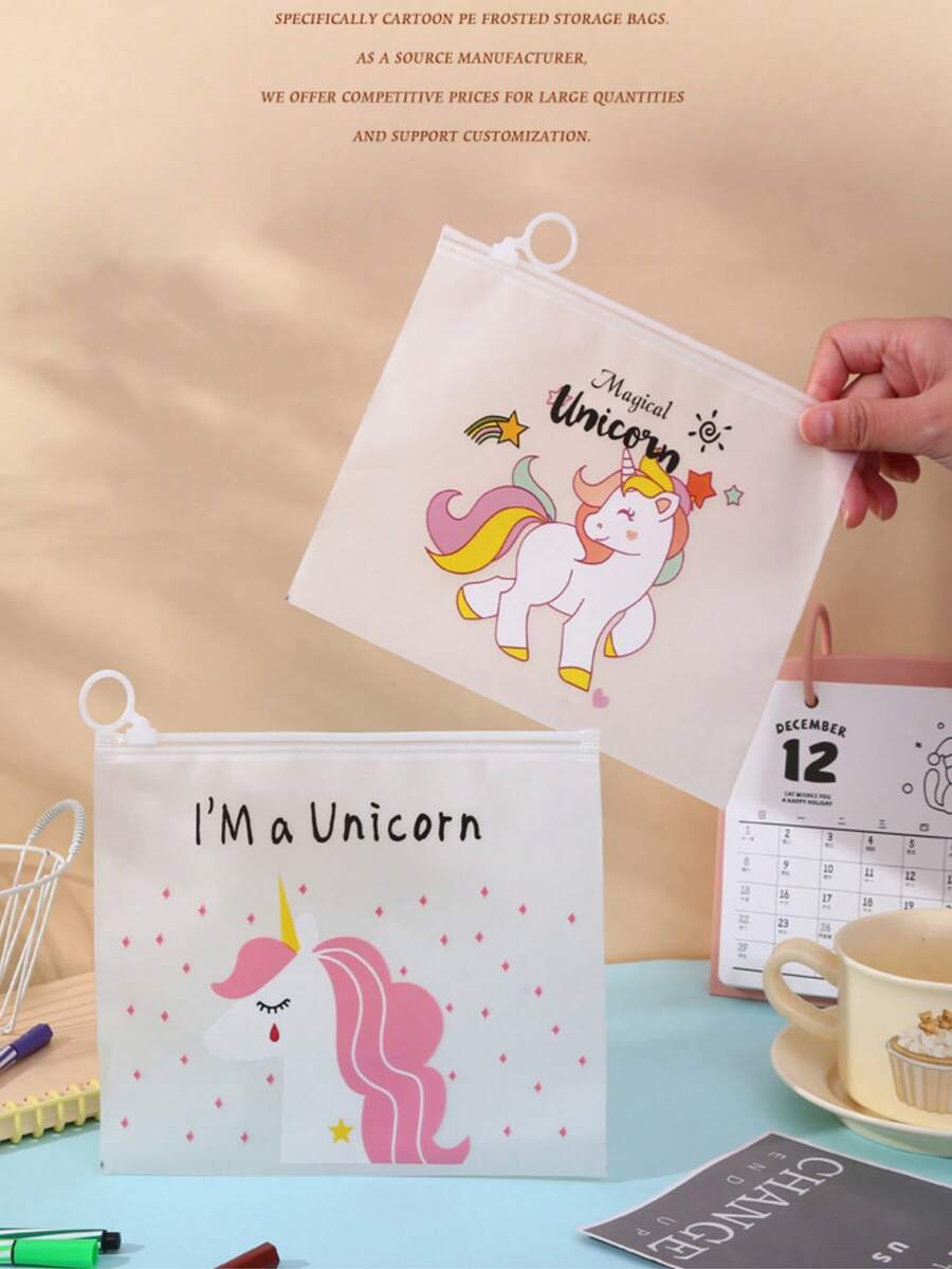 Bolsa de embalaje de unicornio de dibujos animados, bolsa ziplock esmerilada de PE con anilla para tirar, estuche para lápices, papelería para estudiantes, bolsa de almacenamiento para lápices de cejas - Caballo de ojos cerrados - Ver 1
